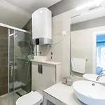 Luxury With A Swimming Pool Kastel Sucurac, - 21737 Вилла *